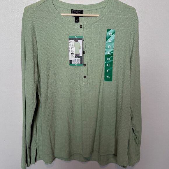 ๐ฑ 5 for $10. NWT G H Bass Light Green Textured Henley Long Sleeve Top Size XL - Picture 1 of 8
